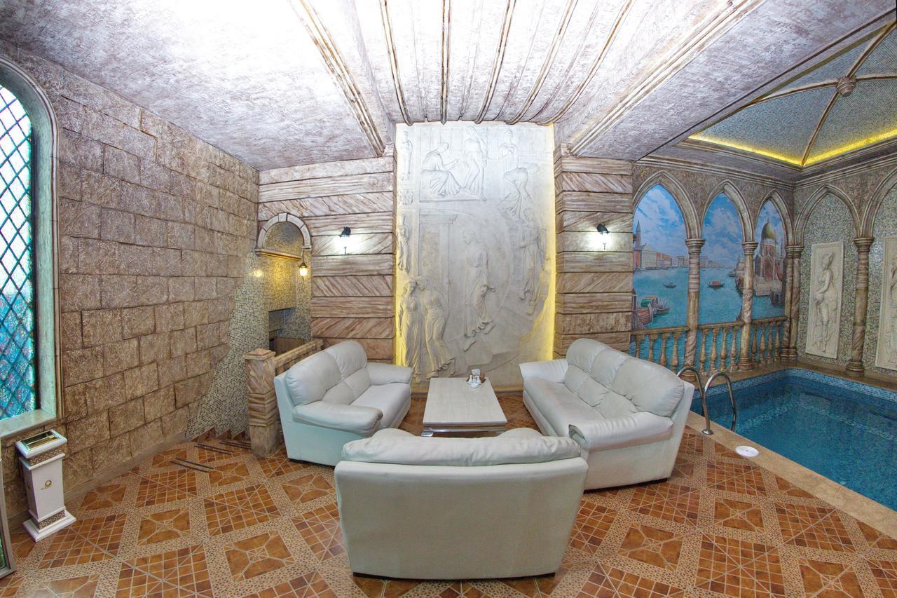 Venezia Palazzo Hotel 예레반 외부 사진